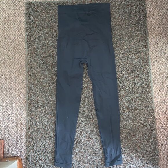 EXCELLENT CONDITION BLANQI EVERYDAY HIPSTER SUPPORT LEGGINGS SMALL STORM COLOR - Picture 5 of 6